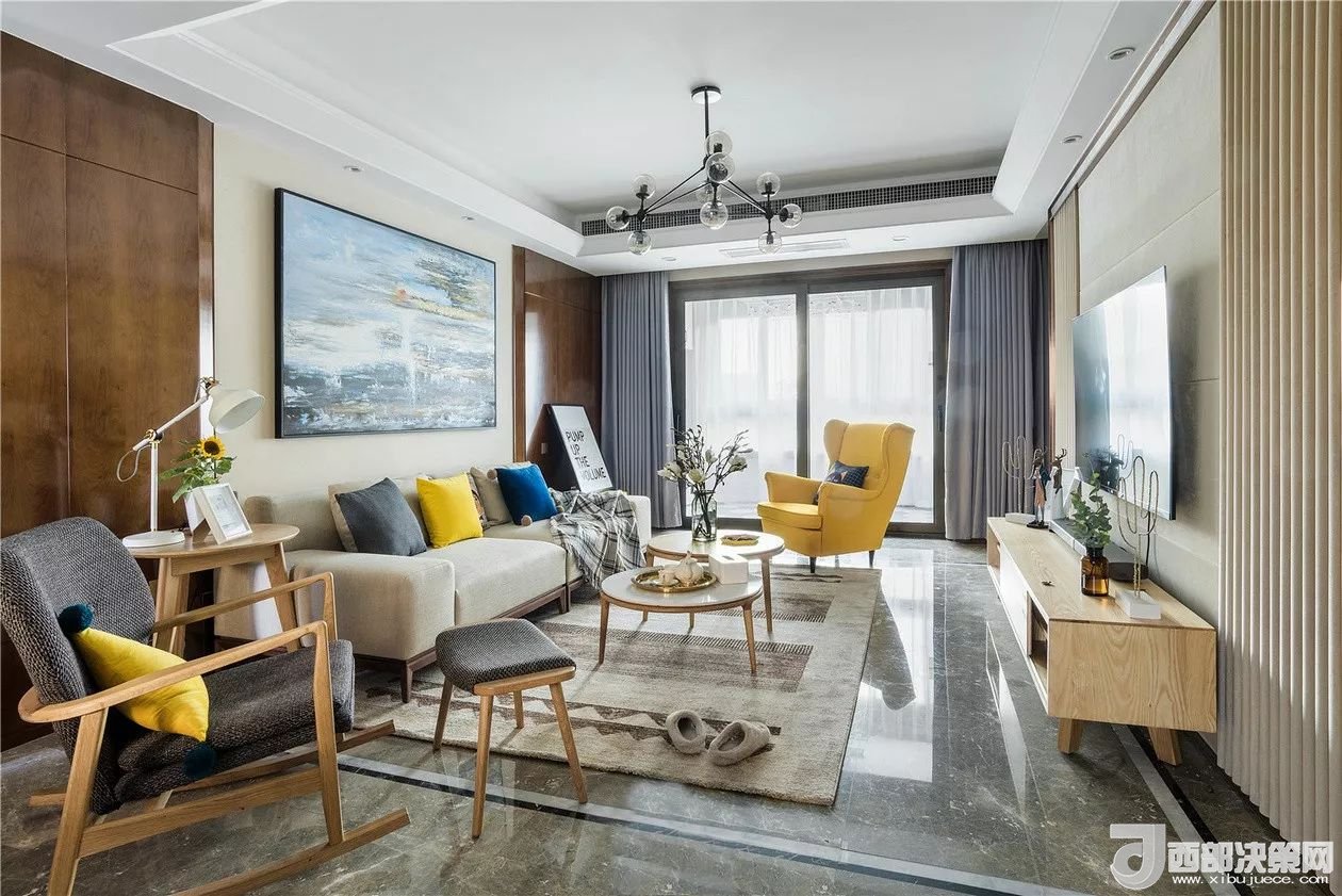 沙發(fā)背景墻選對(duì)裝飾畫，才能美了整個(gè)客廳空間！