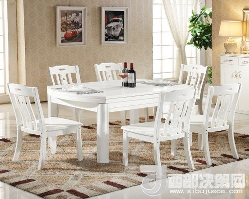 喜歡白色餐桌 但椅子該如何搭配？