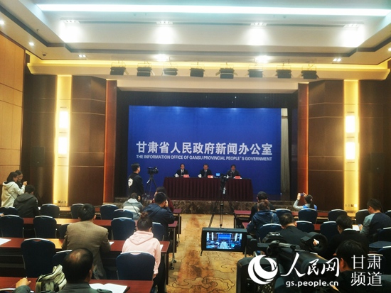 新聞發(fā)布會現(xiàn)場。（高翔 攝）