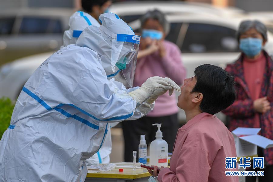 （新華全媒頭條·兩會(huì)精神看落實(shí)·圖文互動(dòng)）（5）整體謀劃、系統(tǒng)升級(jí)、全面提升——落實(shí)全國兩會(huì)精神織牢織密公共衛(wèi)生防護(hù)網(wǎng)