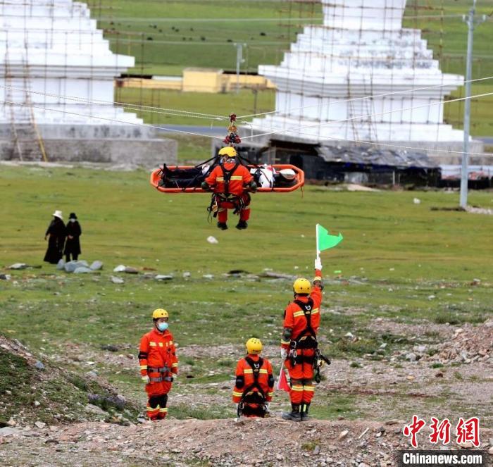 圖為應(yīng)急演練現(xiàn)場。青海省應(yīng)急廳