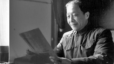 舍我其誰報國志，碧血丹心愛國情