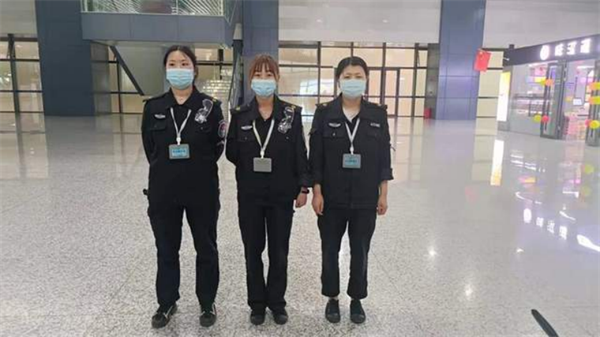 追夢——優(yōu)秀畢業(yè)生風(fēng)采